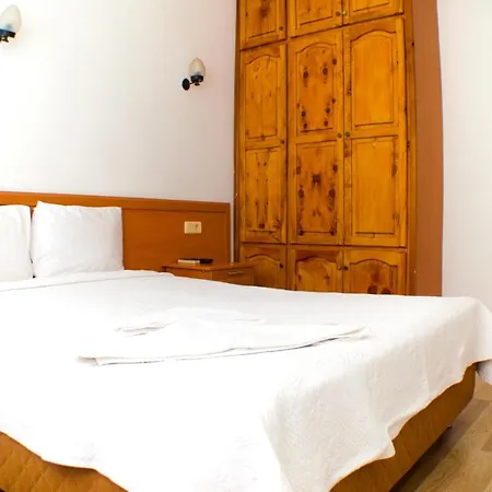 Seril 1 Hotel 2*